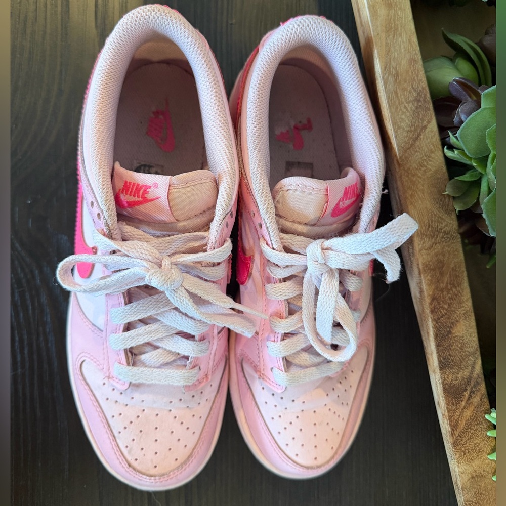 Nike girls triple‎ pink dunk dunks low shoes sneakers size 6.5y EUC - Picture 6 of 8